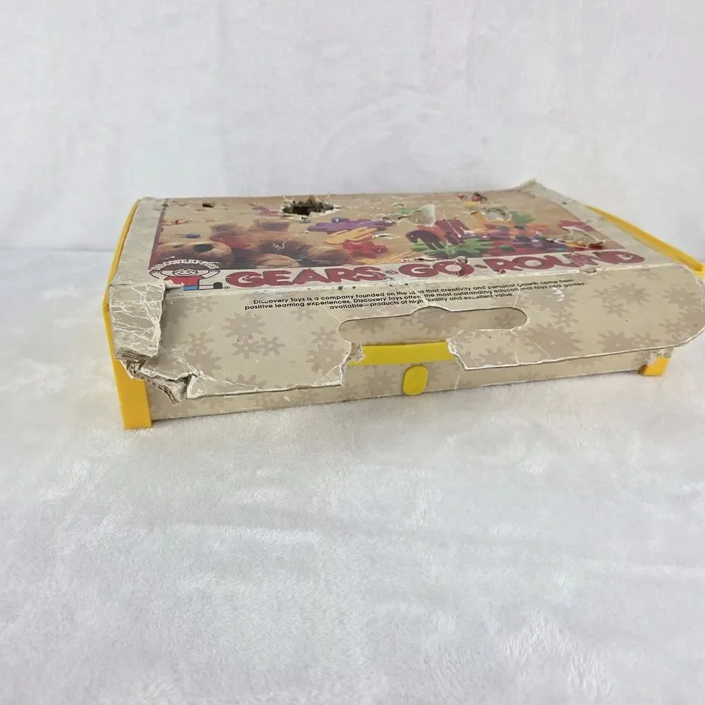 Vintage Discovery Toys Gears Go Round Building Set 97 Pieces w/ Original Box